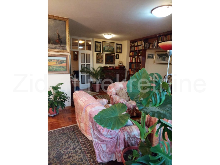 Квартира, 1506 м², 347 000$ — FAKTOR